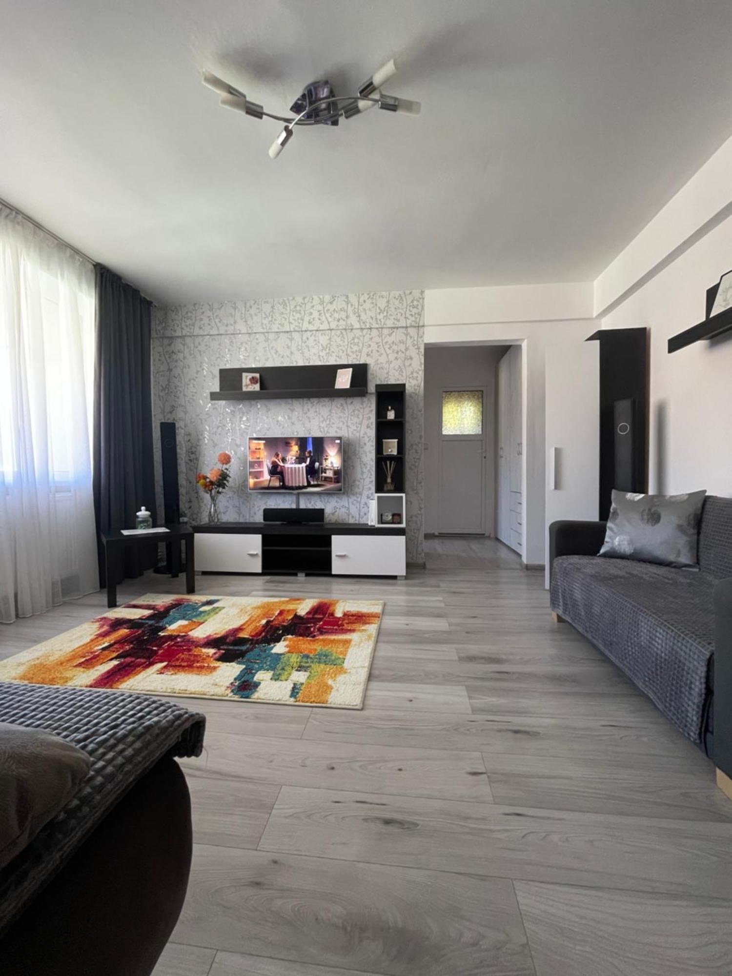 Guest House-Straja Lupeni Lupeni  外观 照片